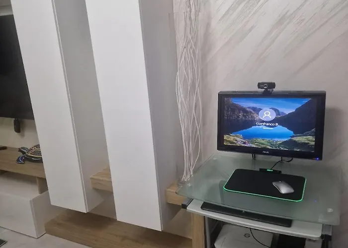 아파트 Serenella House *